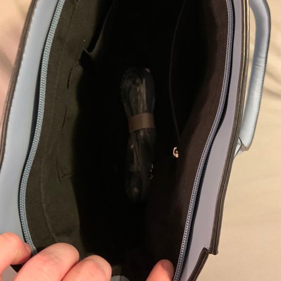 Blue handbag - Picture 2 of 3